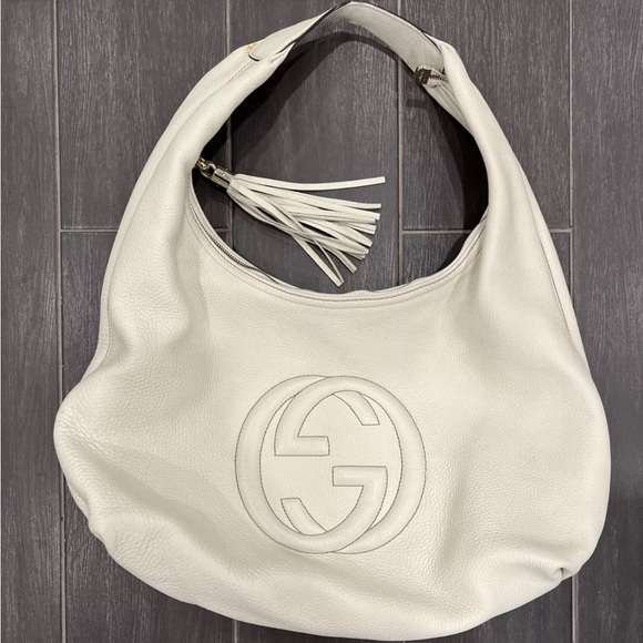 Gucci Leather Soho Large Interlocking GG Logo Hobo Bag In Ivory - Picture 3 of 11